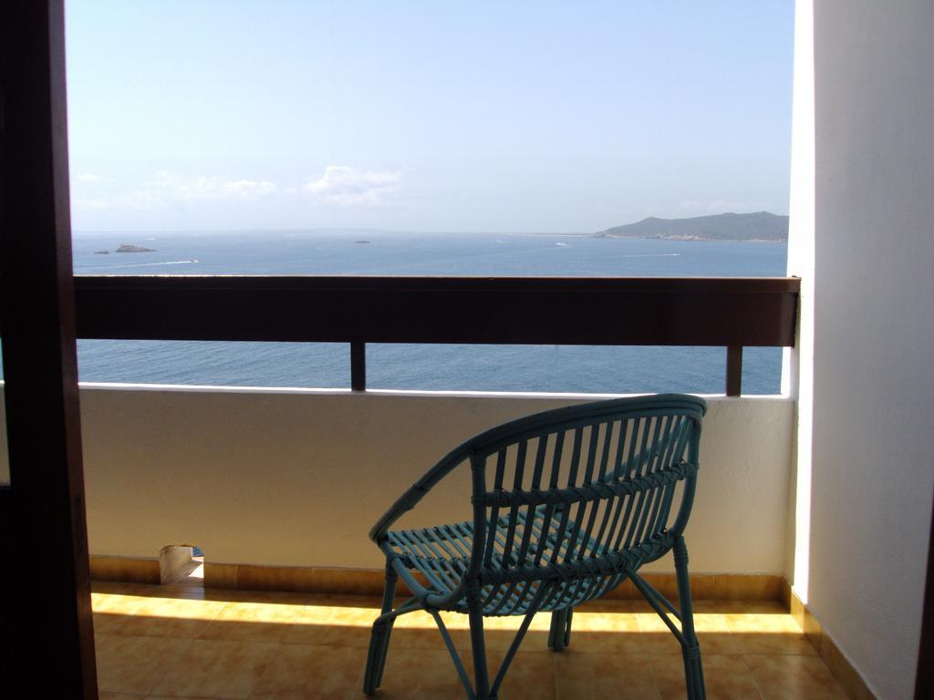 Hostal Marblau Ibiza Buitenkant foto